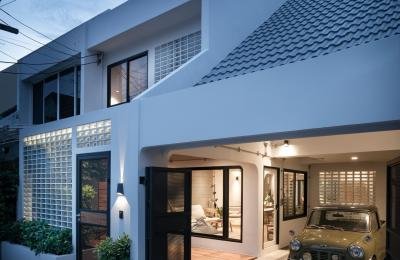 Home Office Pet Friendly 2 story Townhouse Ekkamai