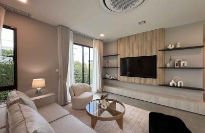 Mantana Bangna KM 15 House For Rent